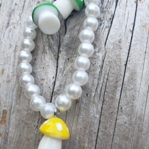 Pearl and mini mushroom bracelet